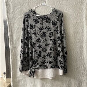 Simply Vera Vera Wang Gray Black 3/4 Sleeve Tie Front Blouse